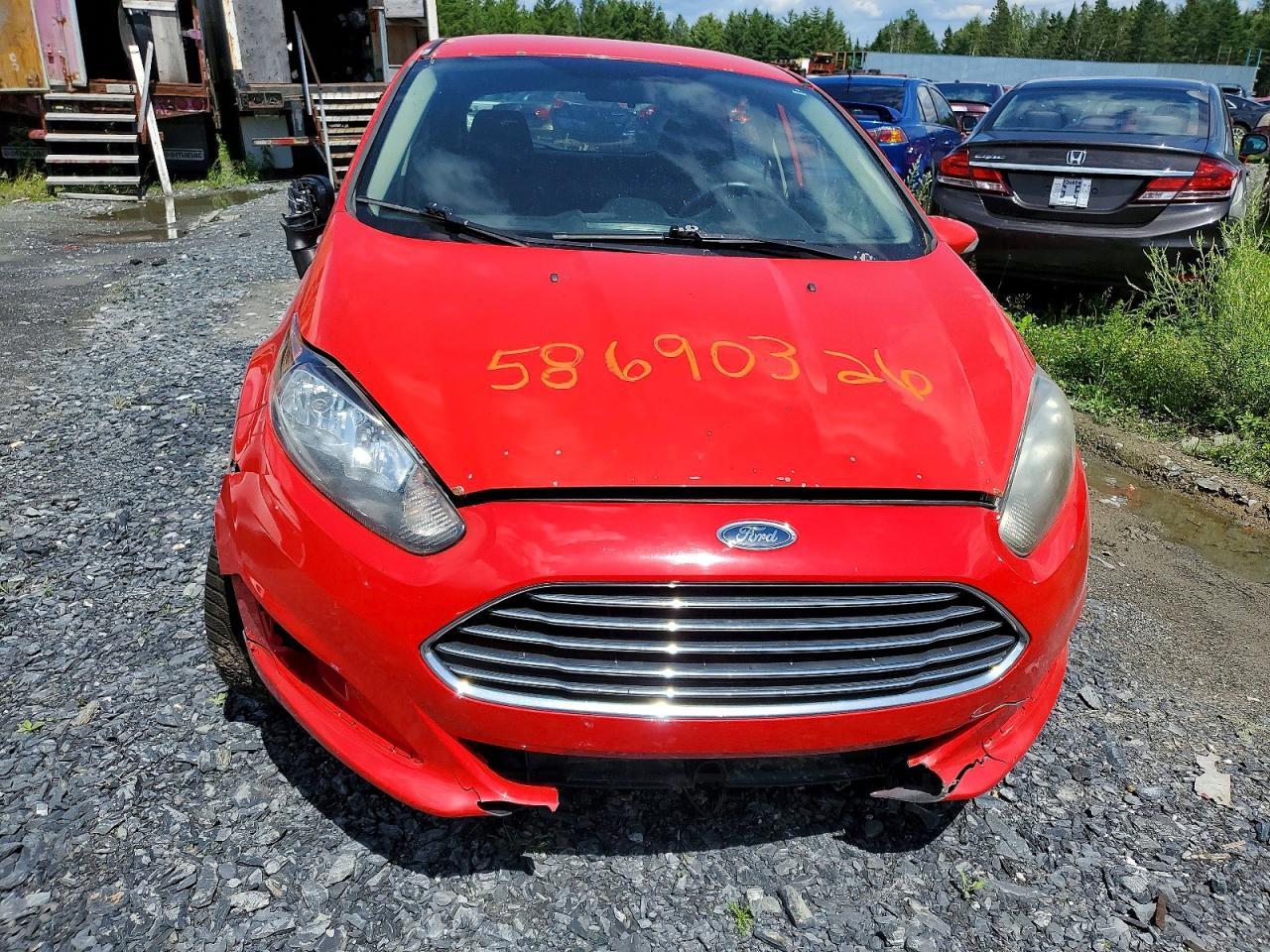 2014 Ford Fiesta Se - Фото 5