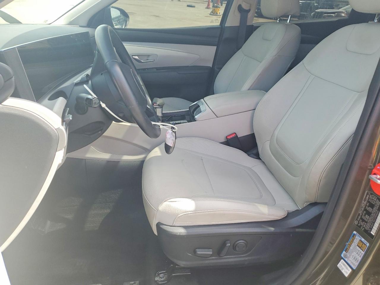 2025 Hyundai Tucson Sel - Image 7