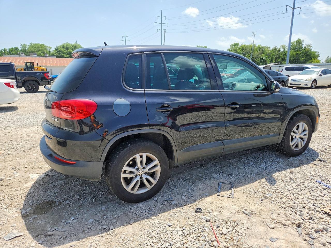 2013 Volkswagen Tiguan S - Image 3