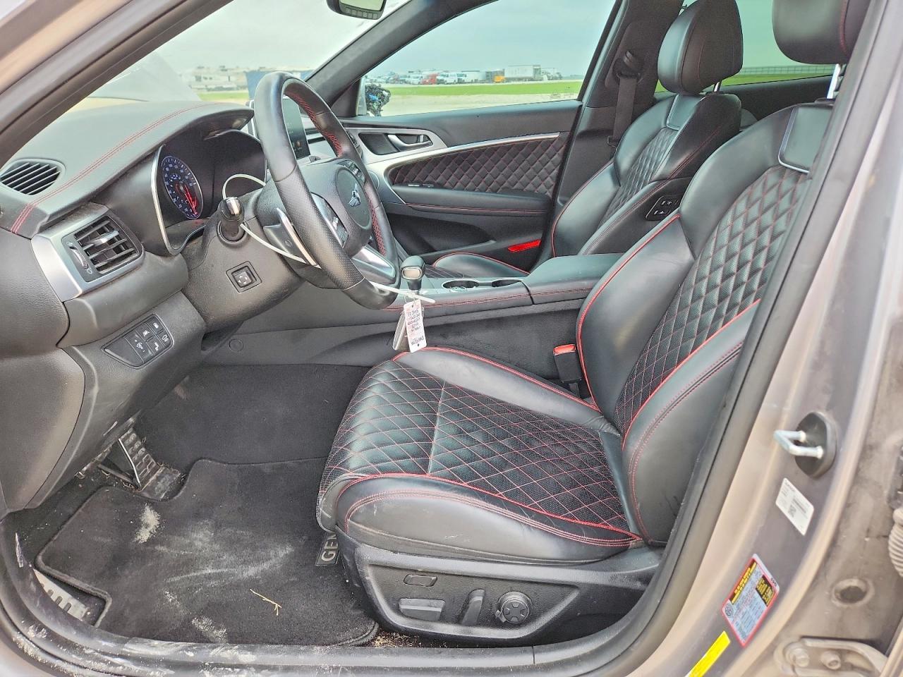 2020 Genesis G70 3.3T - Фото 7
