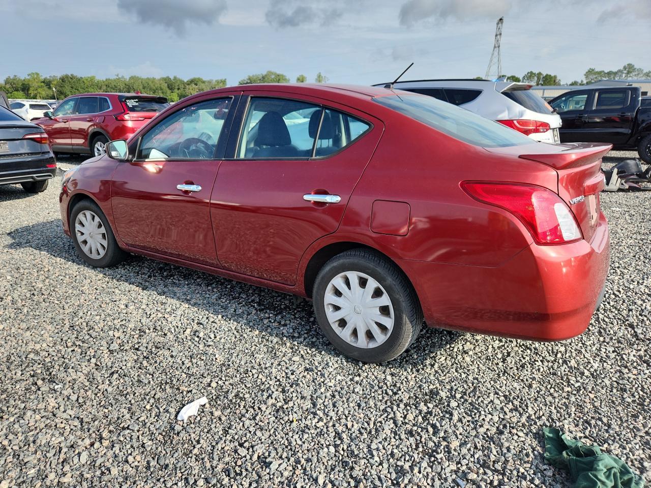 2019 Nissan Versa Sv - Фото 2