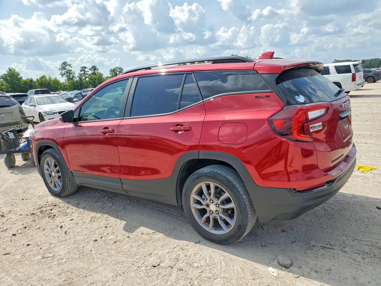 2024 GMC Terrain Sle - Фото 2