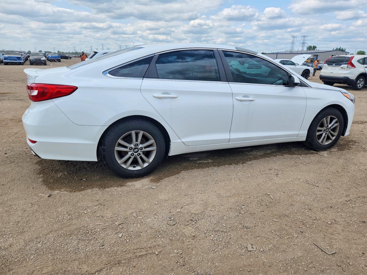 2016 Hyundai Sonata Se - Image 3