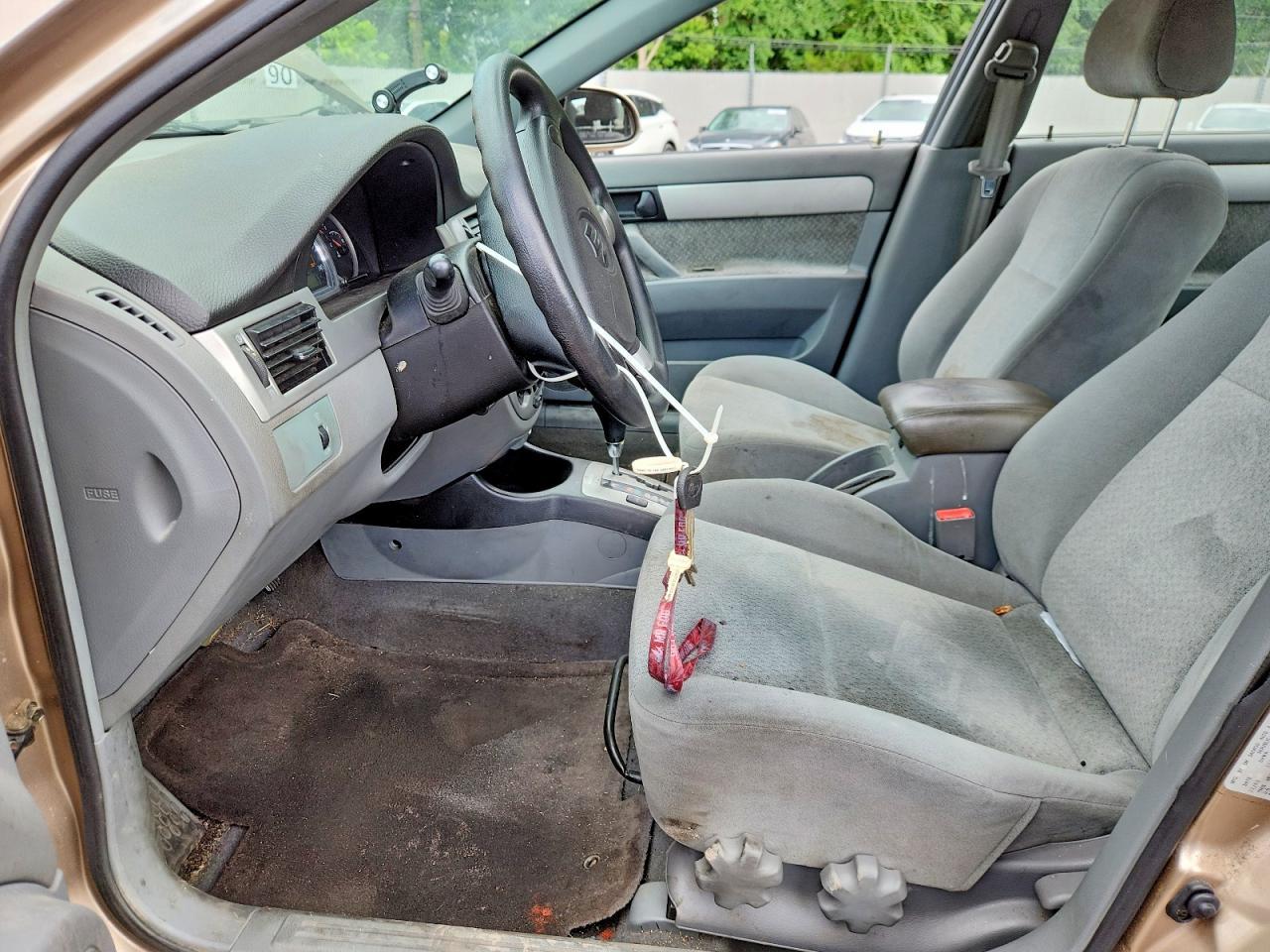 2004 Suzuki Forenza S - Фото 7