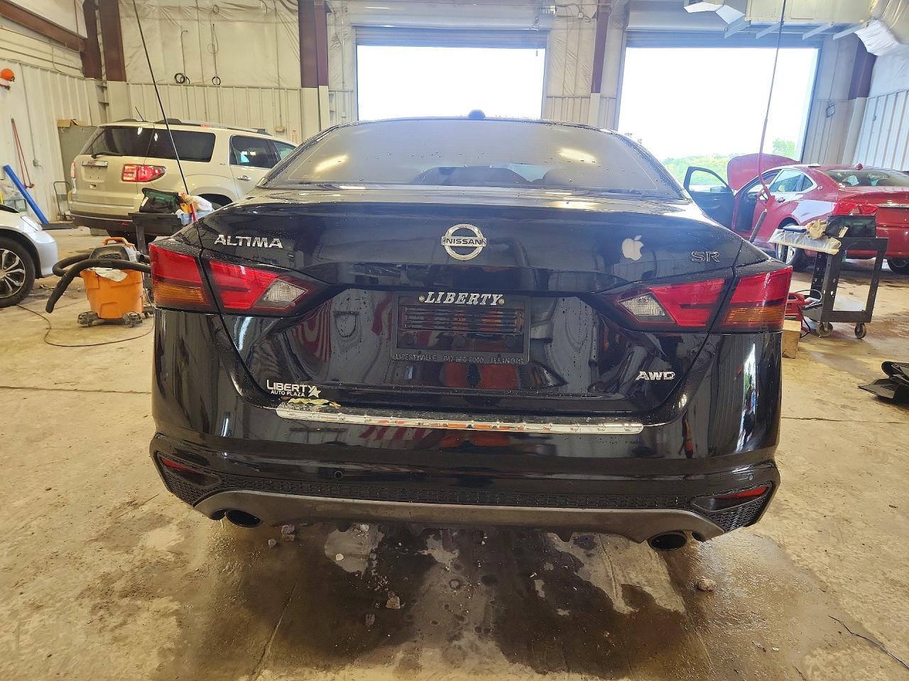 2020 Nissan Altima Sr - Image 6