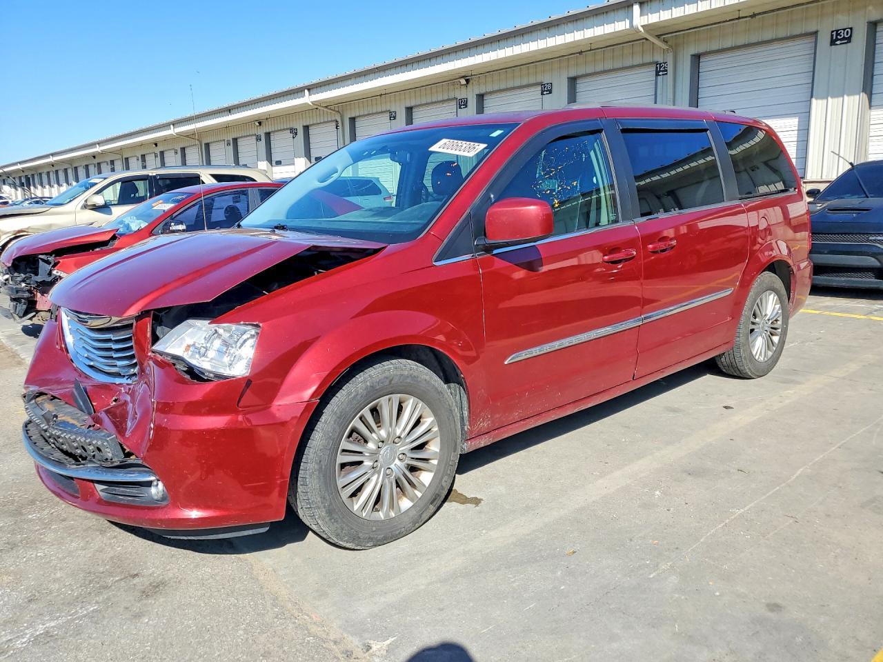2016 Chrysler Town & Country Touring L