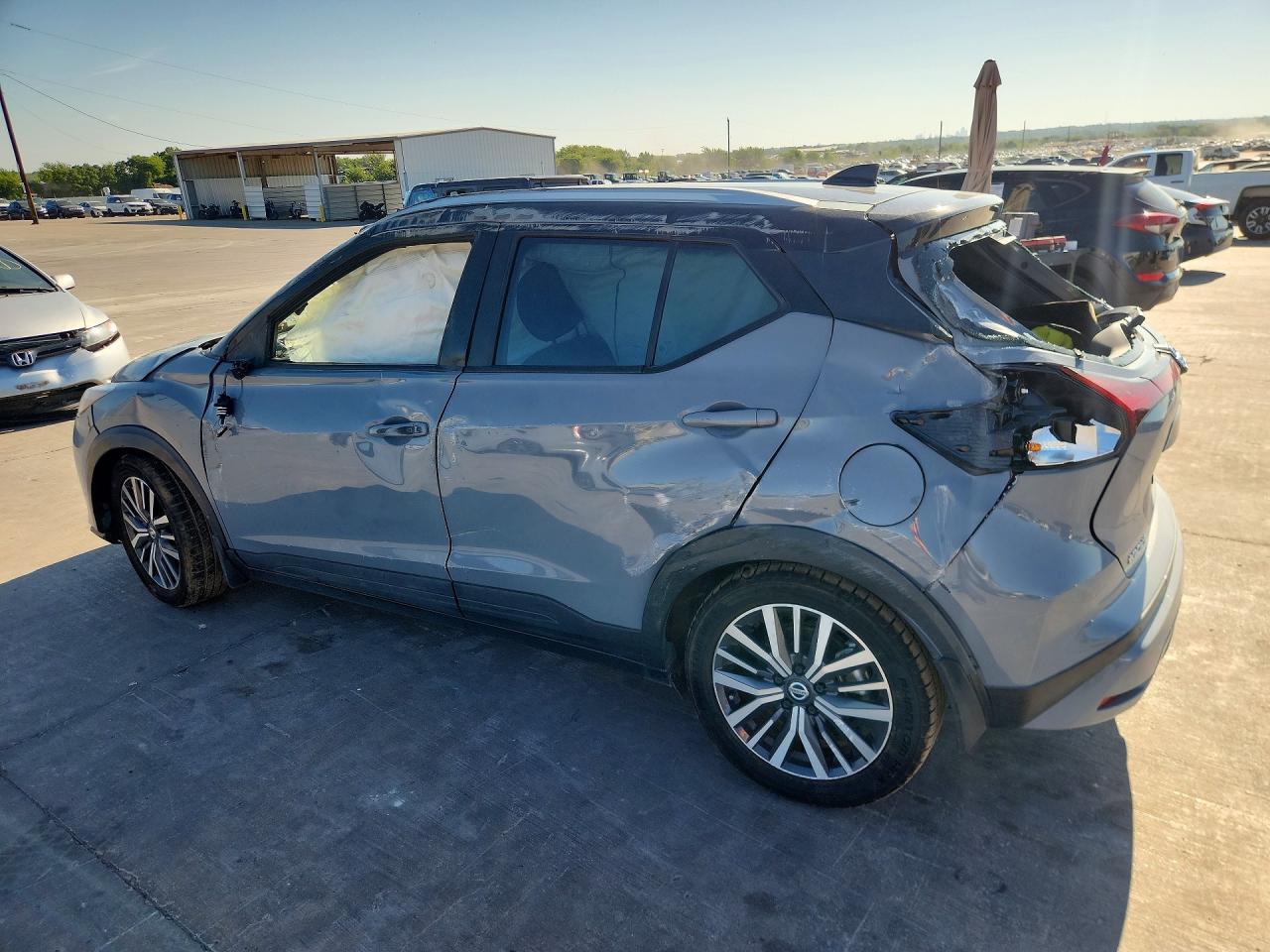 2021 Nissan Kicks Sv - Фото 2