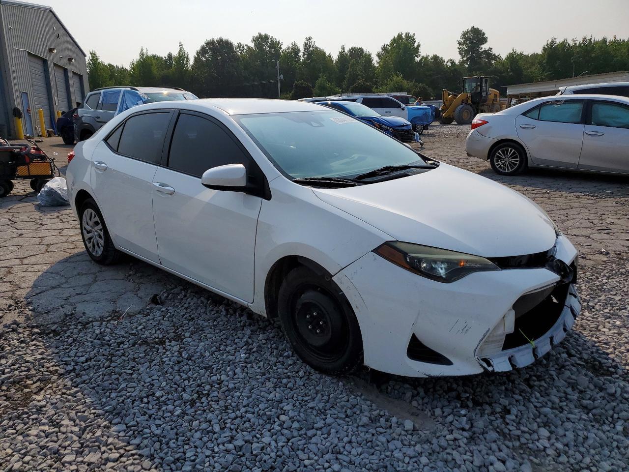 2018 Toyota Corolla Le - Фото 4