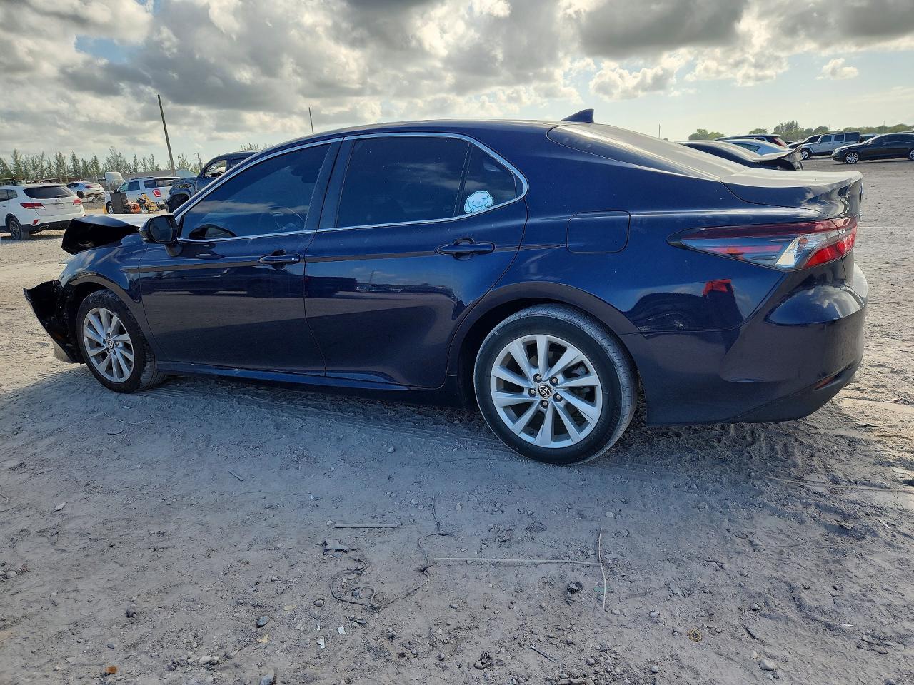 2022 Toyota Camry Le - Image 2