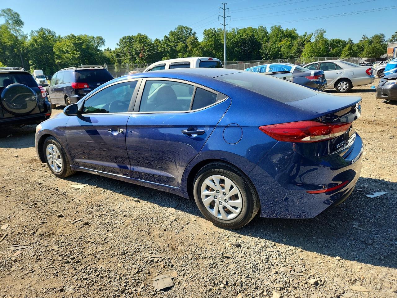 2018 Hyundai Elantra Se - Image 2