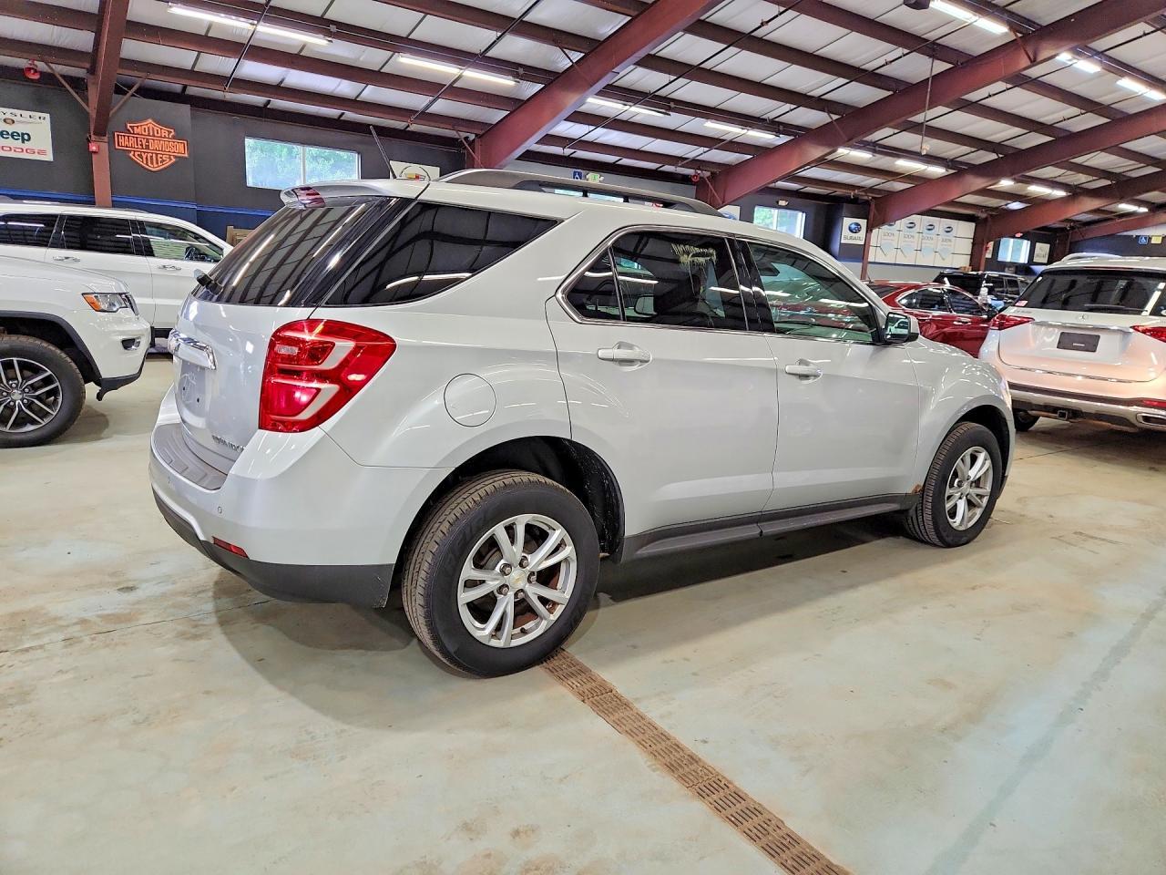 2016 Chevrolet Equinox Lt - Image 3
