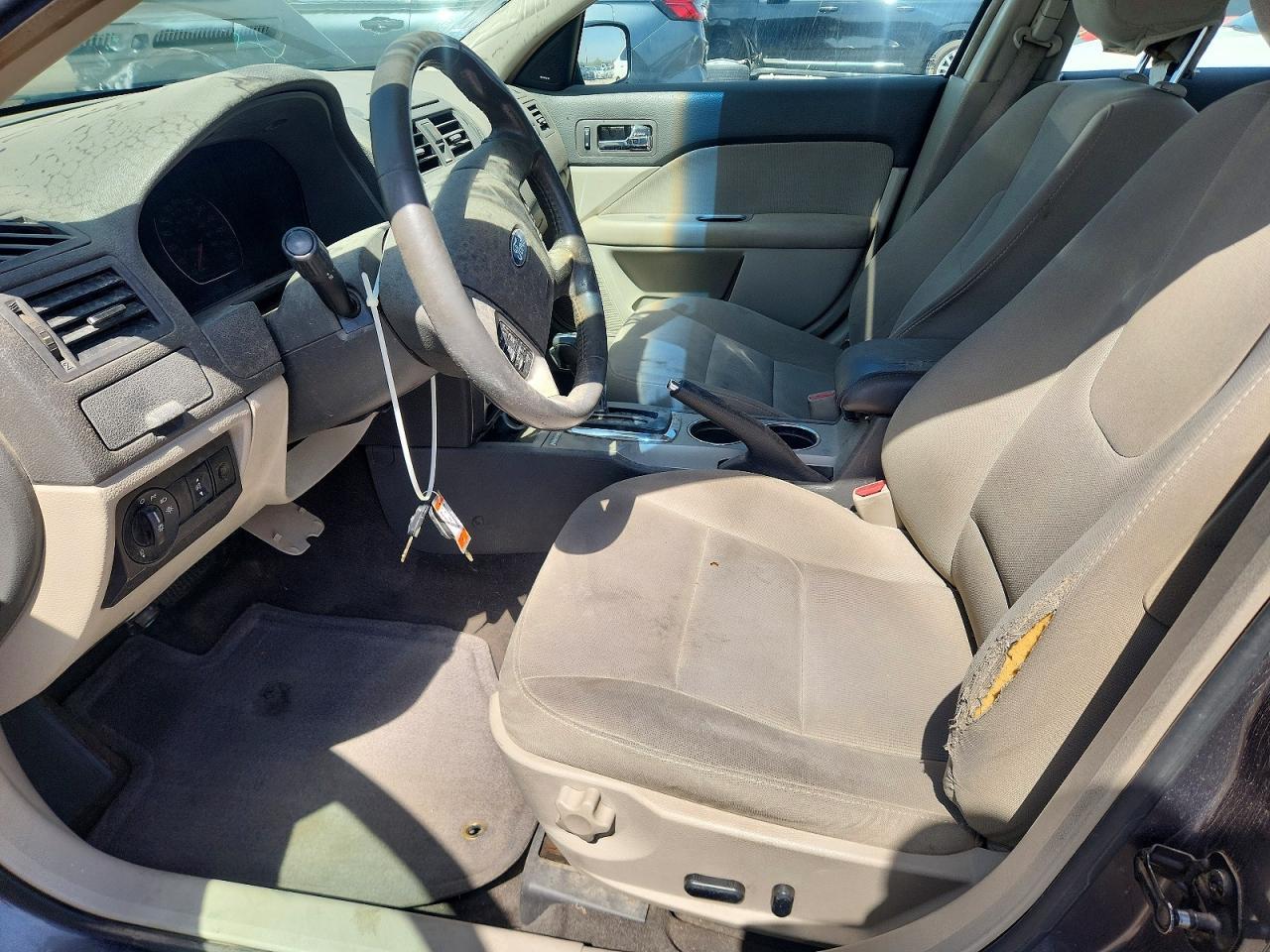 2010 Ford Fusion Hybrid - Image 7