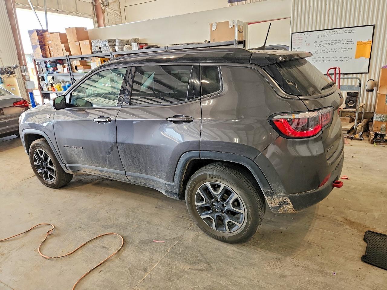 2019 Jeep Compass Trailhawk - Image 2
