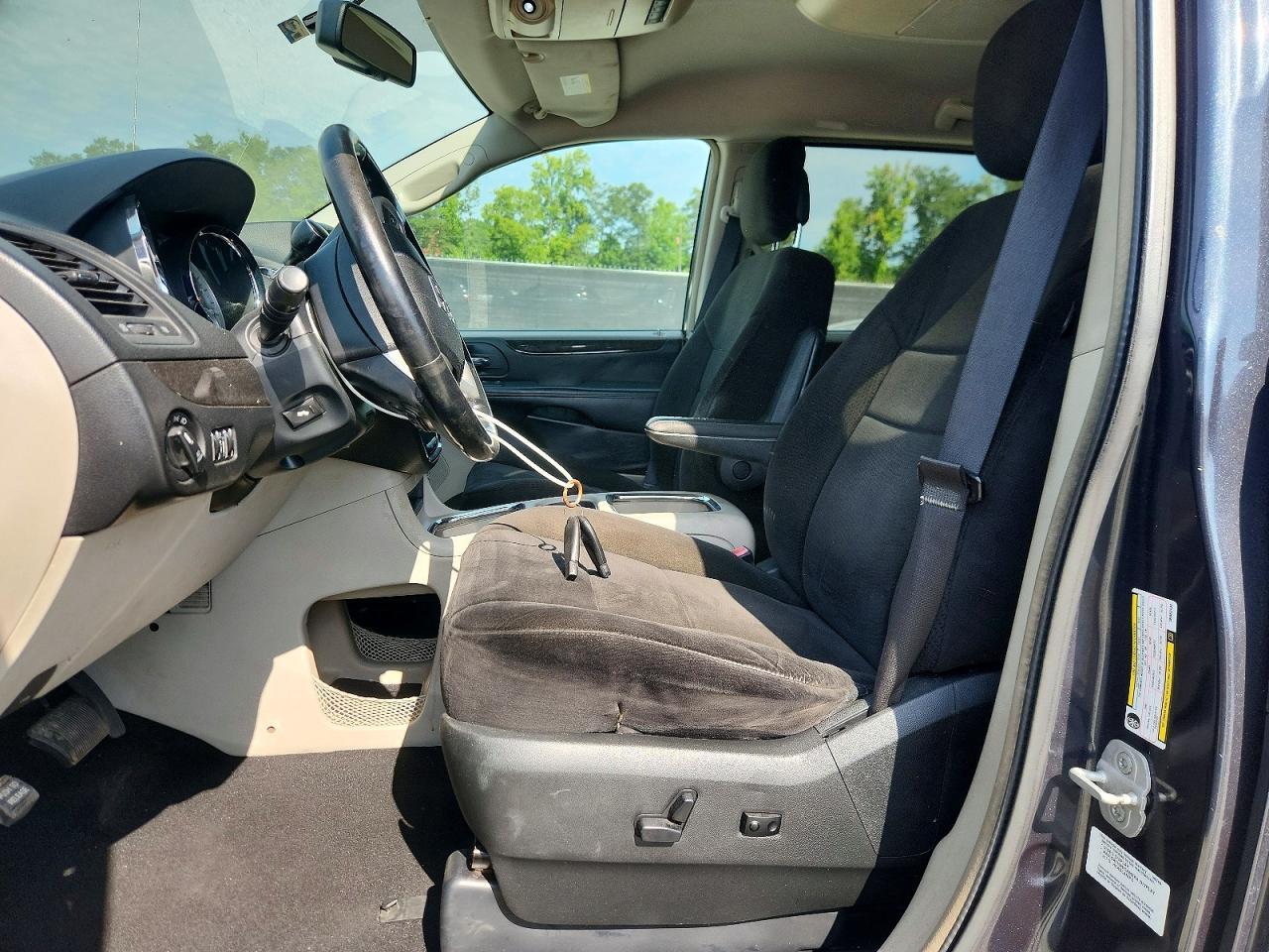 2013 Dodge Grand Caravan Crew - Image 7