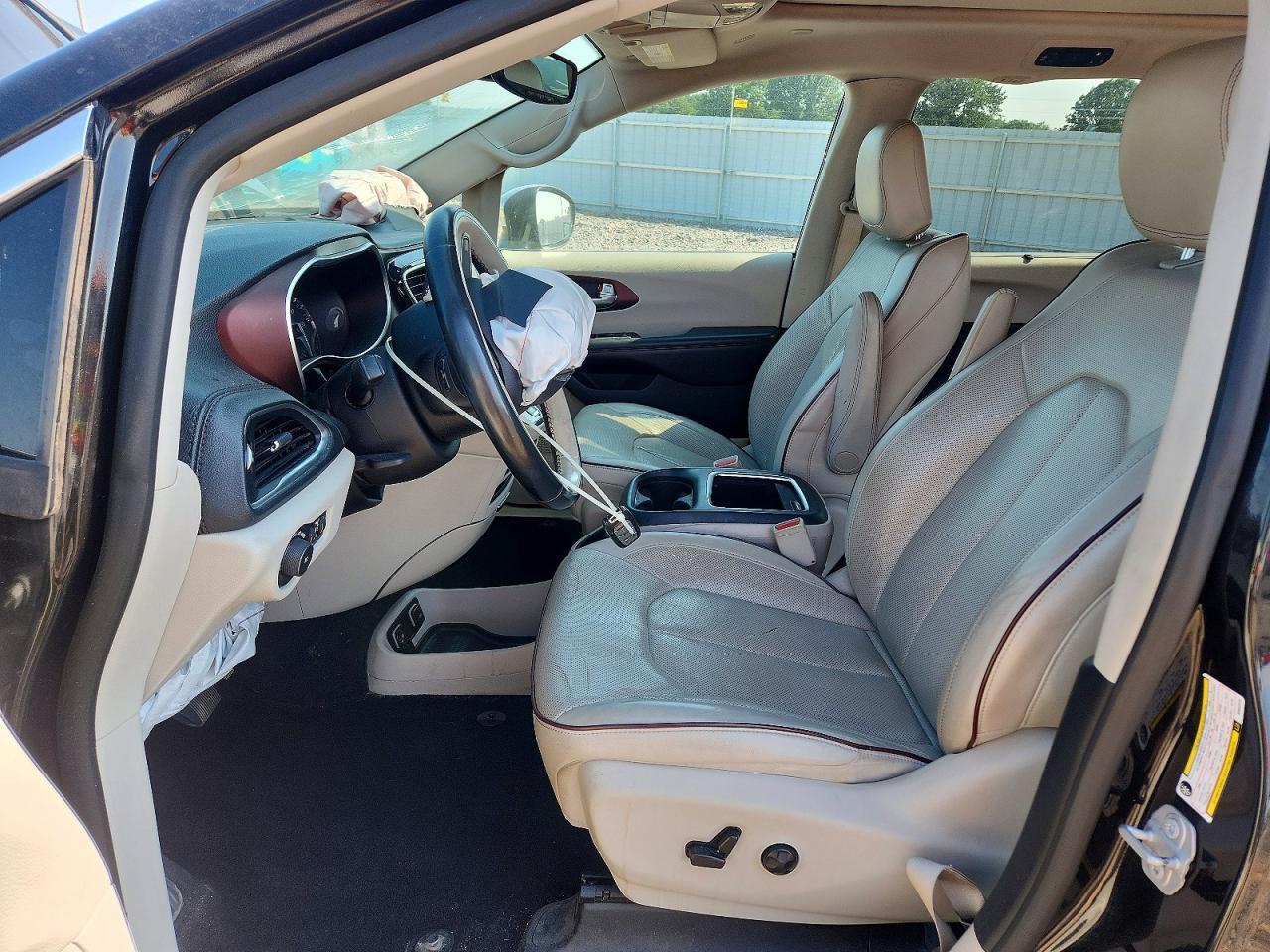2019 Chrysler Pacifica Limited - Фото 7