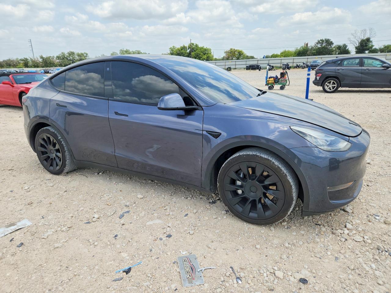 2021 Tesla Model Y - Фото 4