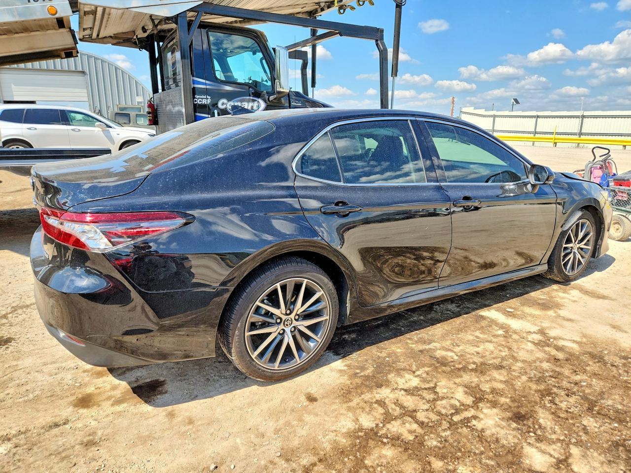 2023 Toyota Camry Xle - Image 3