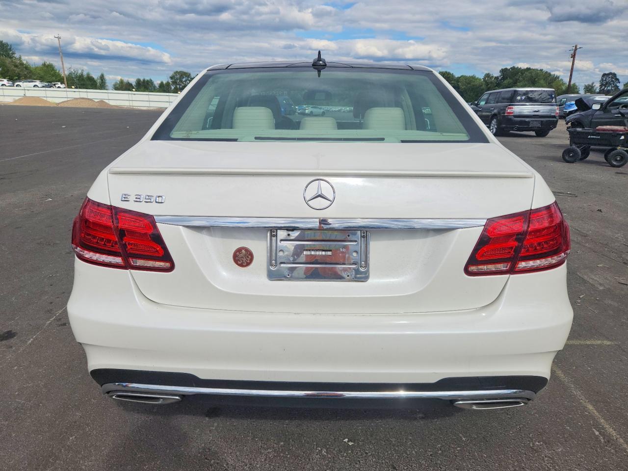 2015 Mercedes-Benz E 350 - Фото 6