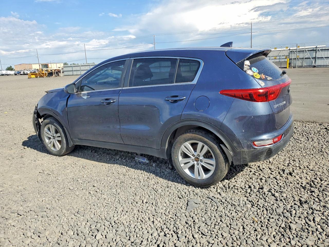 2017 Kia Sportage Lx - Image 2