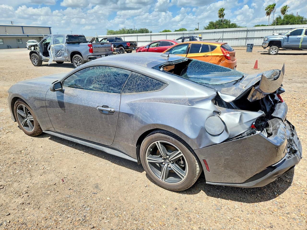 2025 Ford Mustang - Image 2