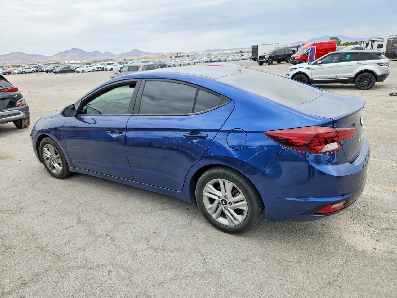2020 Hyundai Elantra Sel - Image 2
