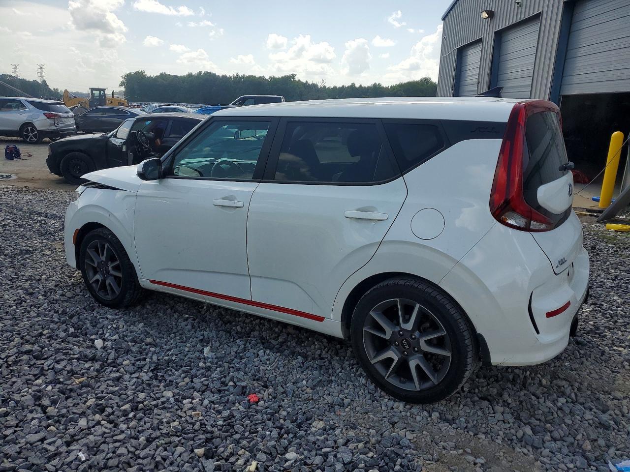 2021 Kia Soul Gt Line - Image 2
