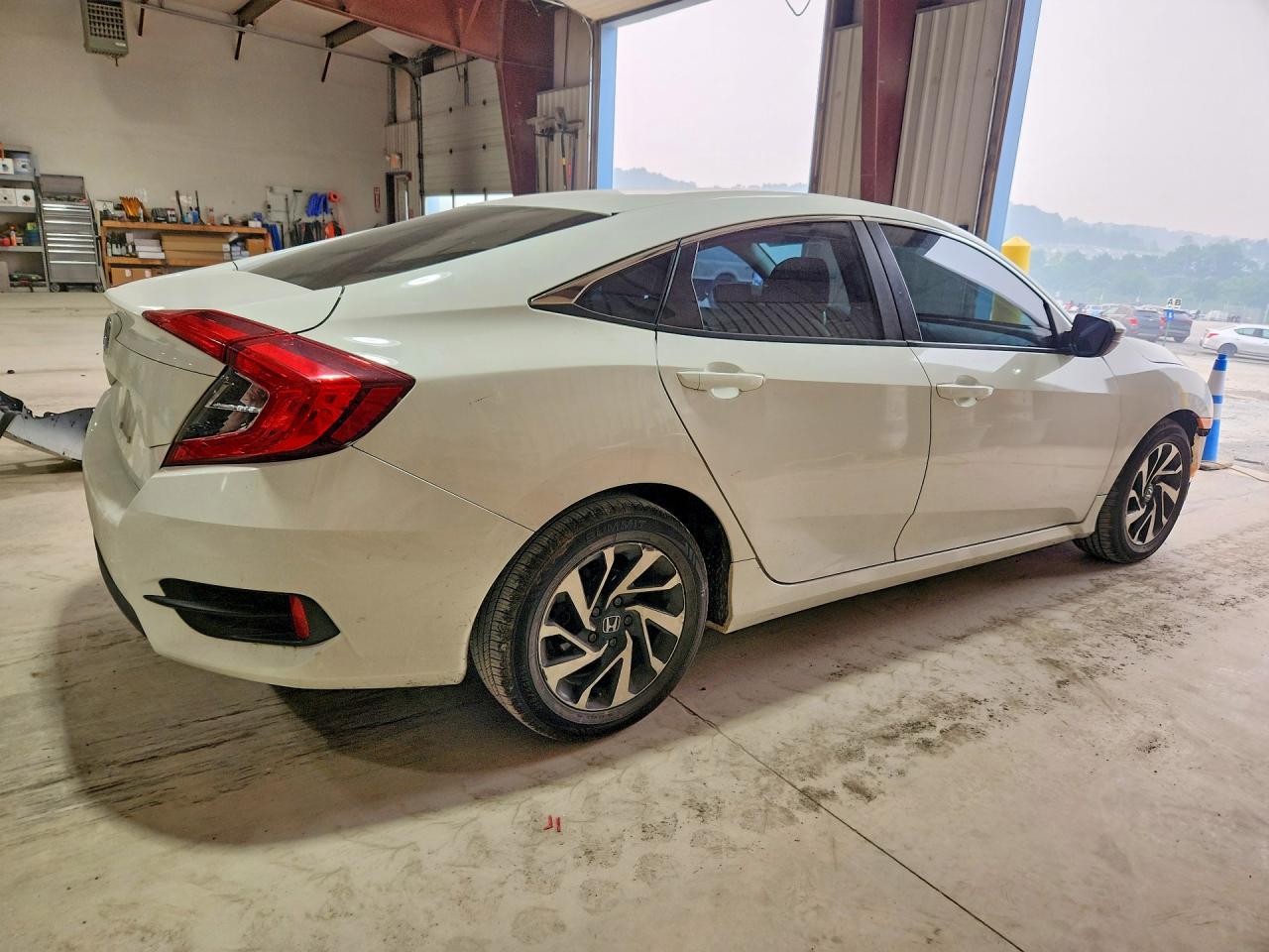 2018 Honda Civic Lx - Фото 3