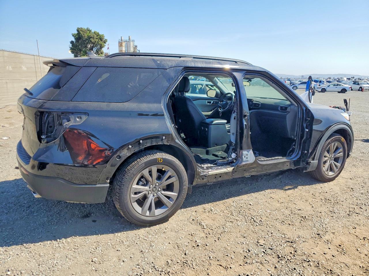2021 Ford Explorer Xlt - Фото 3