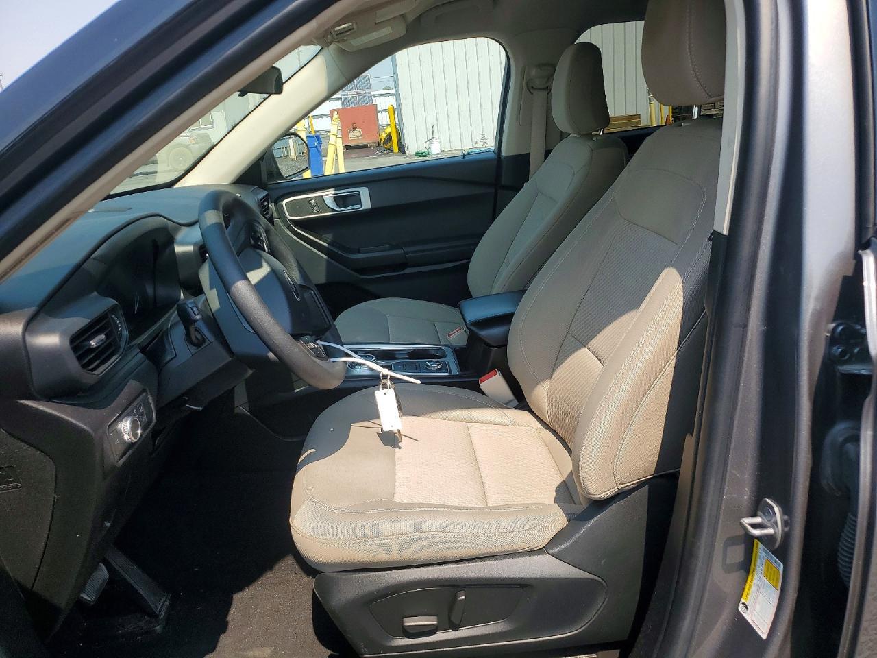 2022 Ford Explorer - Фото 7