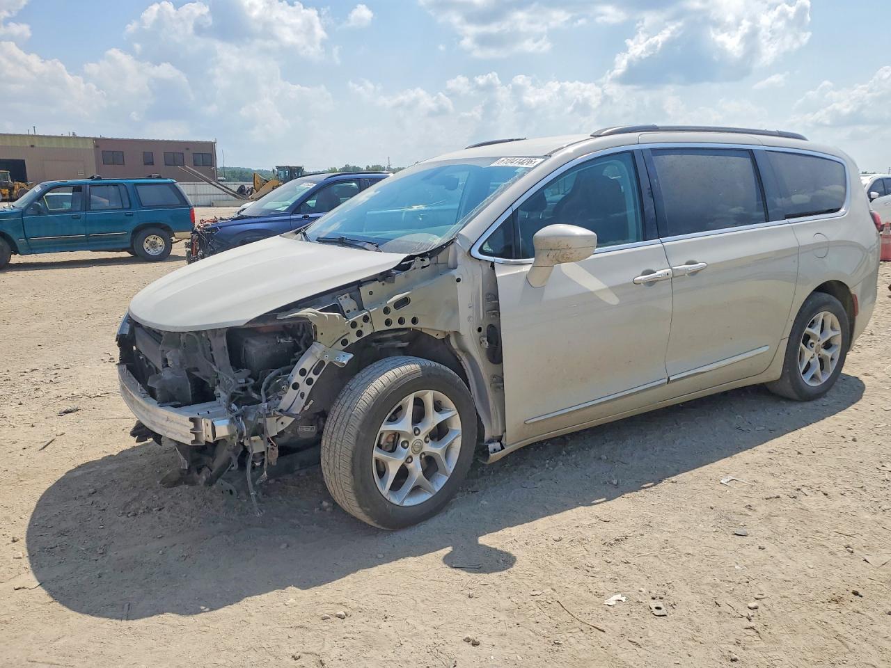 2017 Chrysler Pacifica Touring L