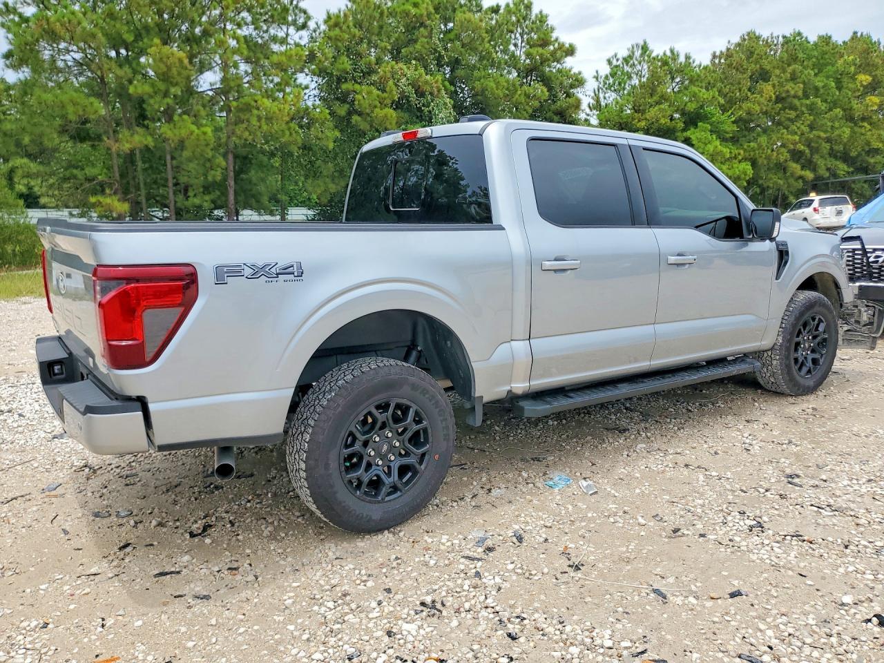 2025 Ford F150 Xlt - Image 3