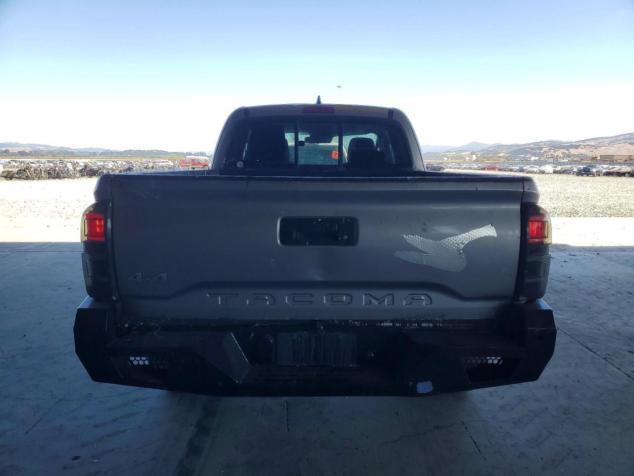 2019 Toyota Tacoma Sr - Фото 6