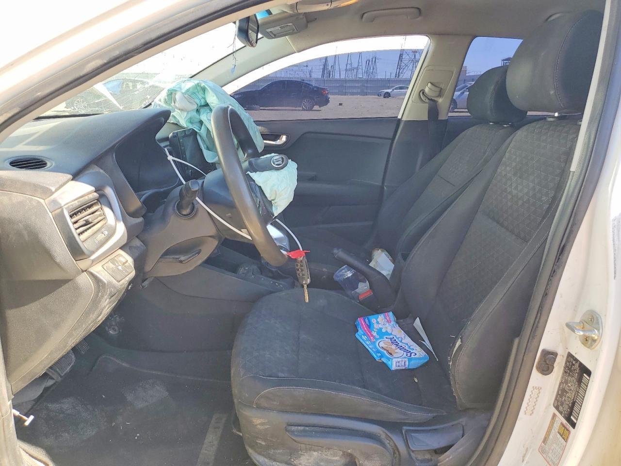 2019 Kia Rio S - Фото 7