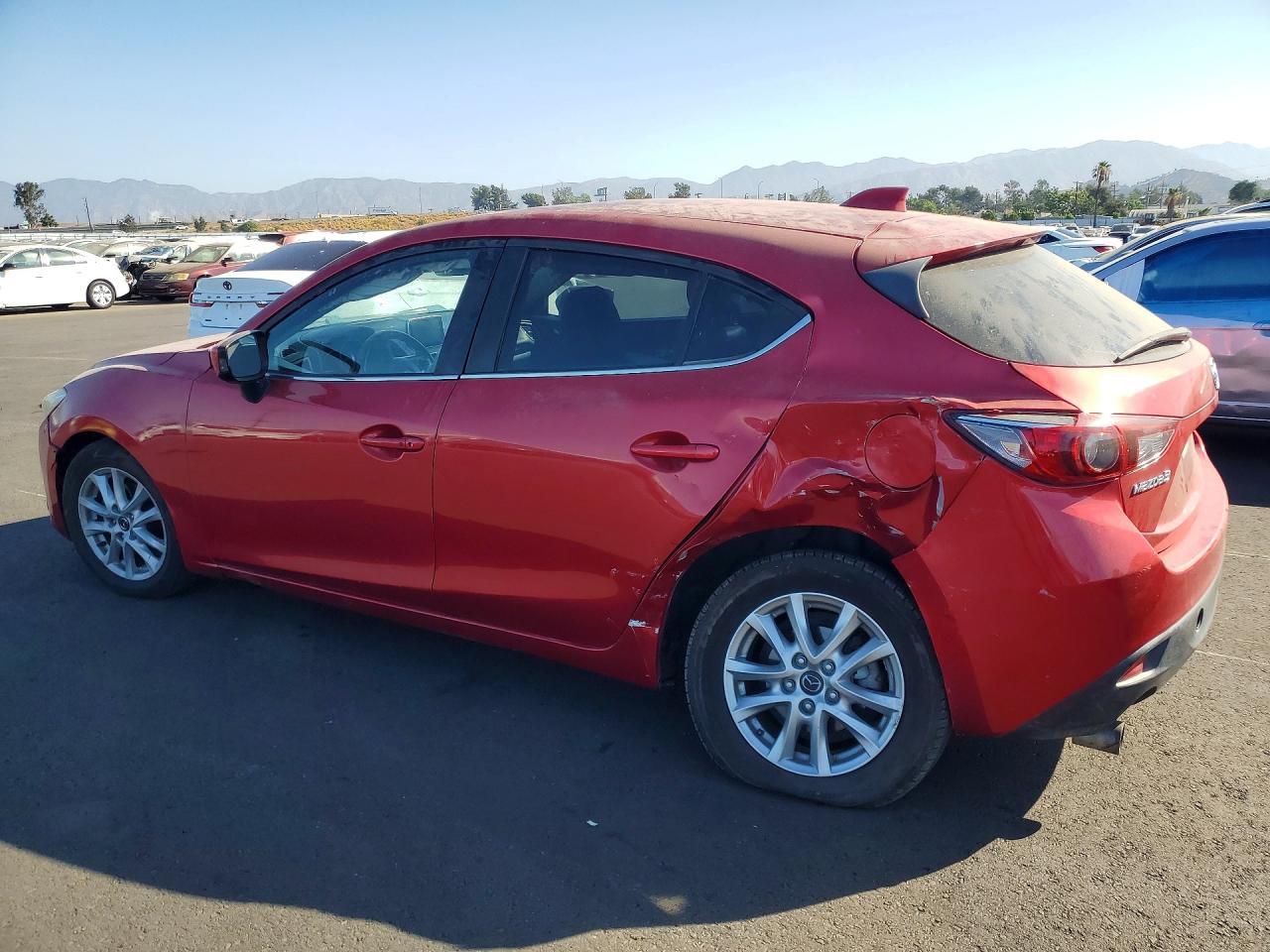 2014 Mazda 3 Grand Touring - Image 2