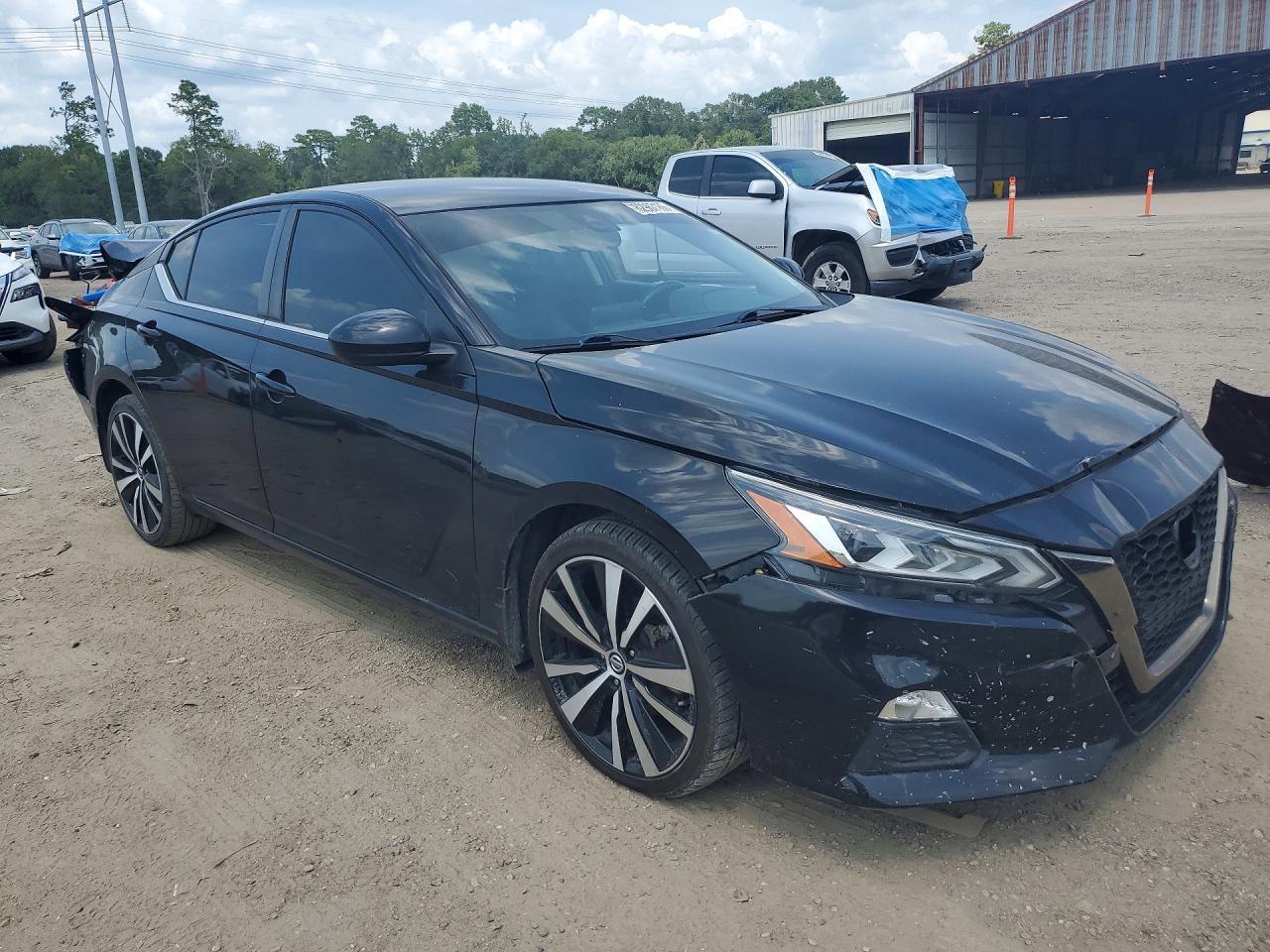 2022 Nissan Altima Sr - Фото 4