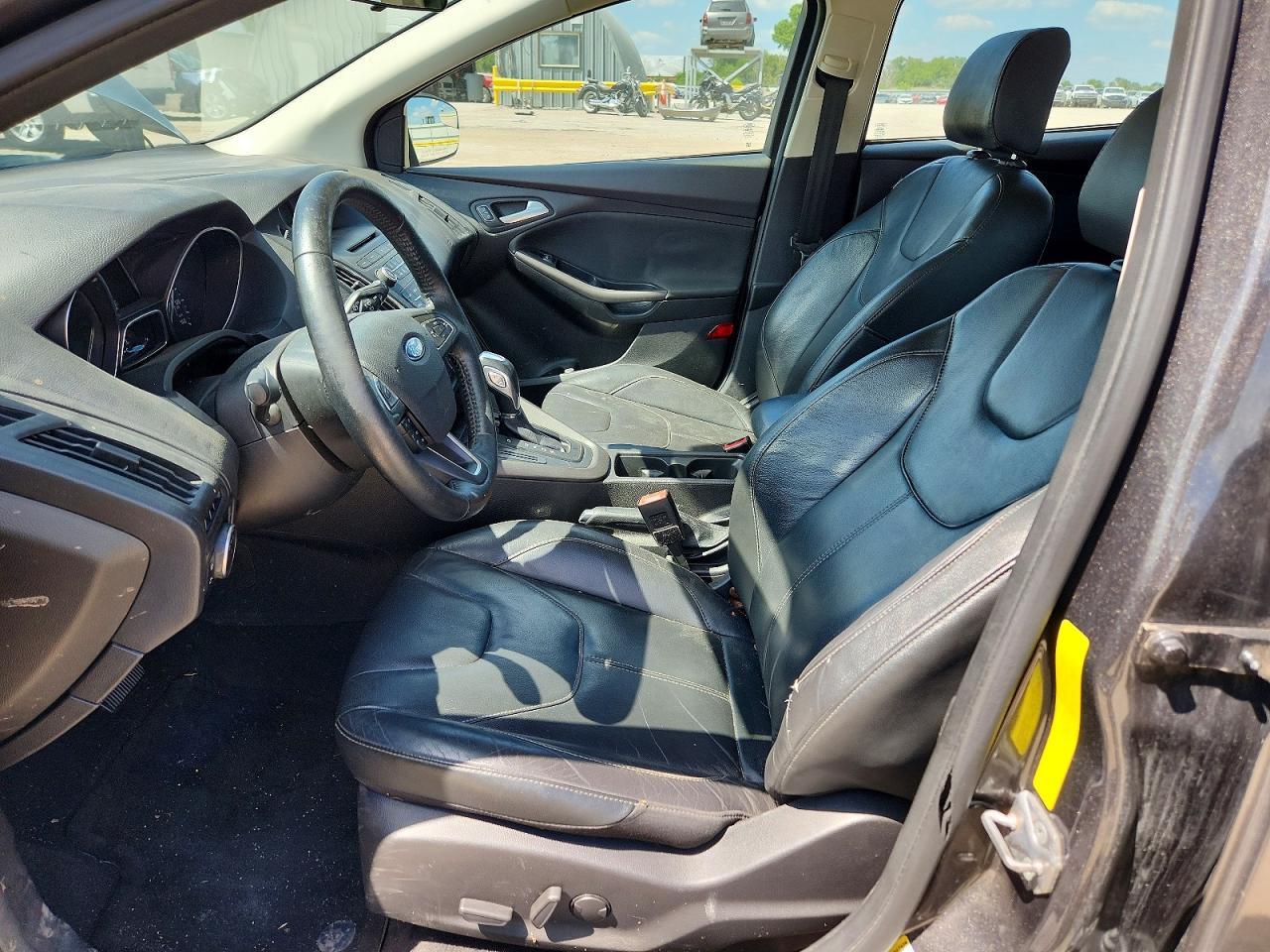 2015 Ford Focus Se - Image 7