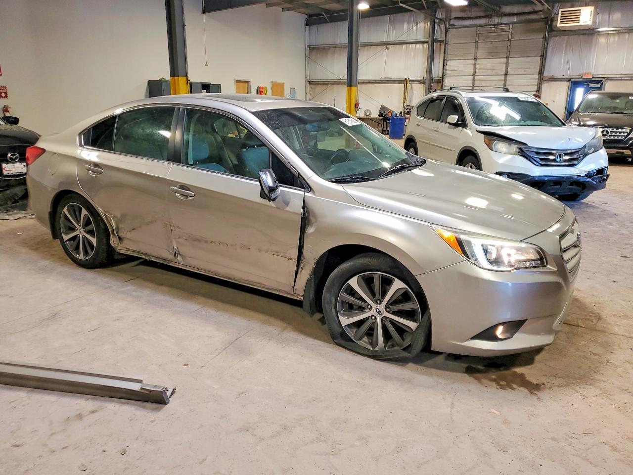 2015 Subaru Legacy 2.5I Limited - Фото 4