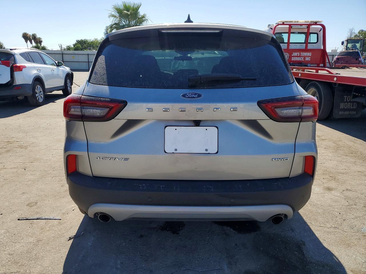 2024 Ford Escape Active - Image 6