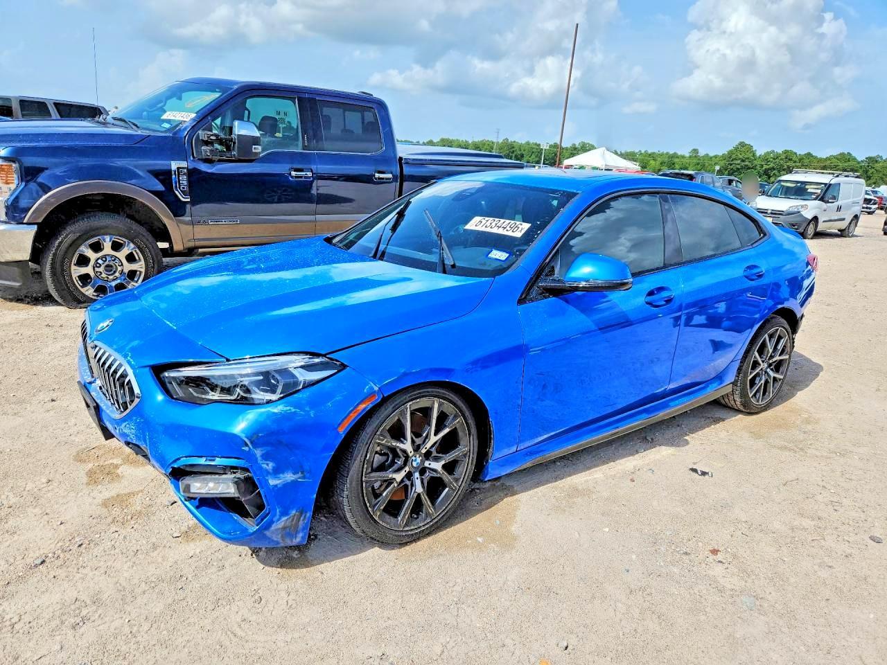 2022 BMW 228Xi