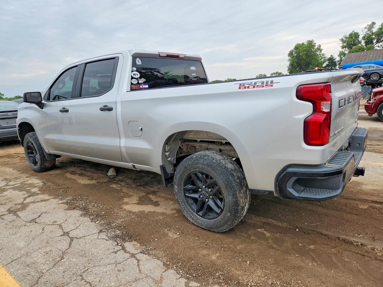 2019 Chevrolet Silverado K1500 Trail Boss Custom - Image 2