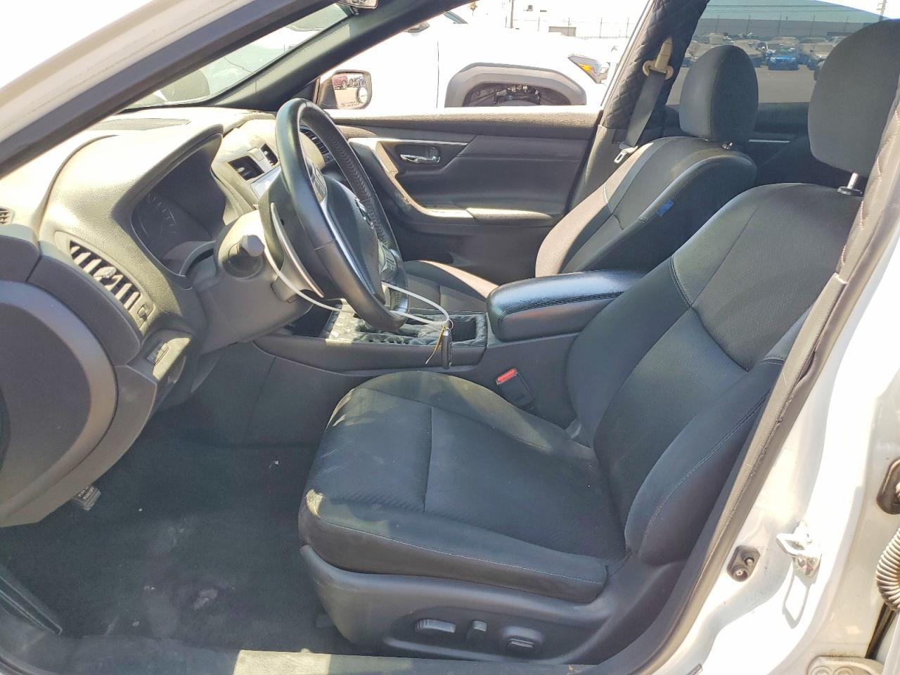 2016 Nissan Altima 2.5 Sr - Фото 7
