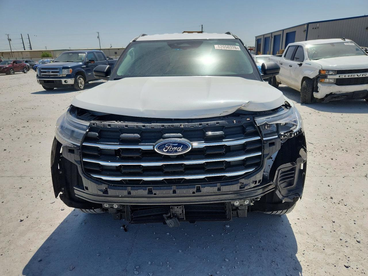 2025 Ford Explorer Active - Фото 5
