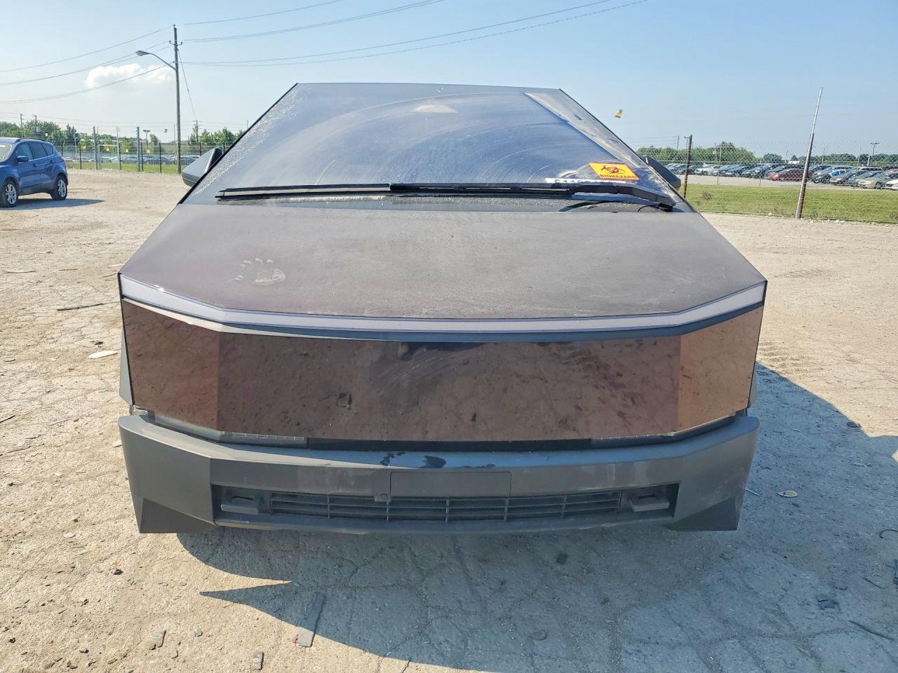 2024 Tesla Cybertruck - Image 5