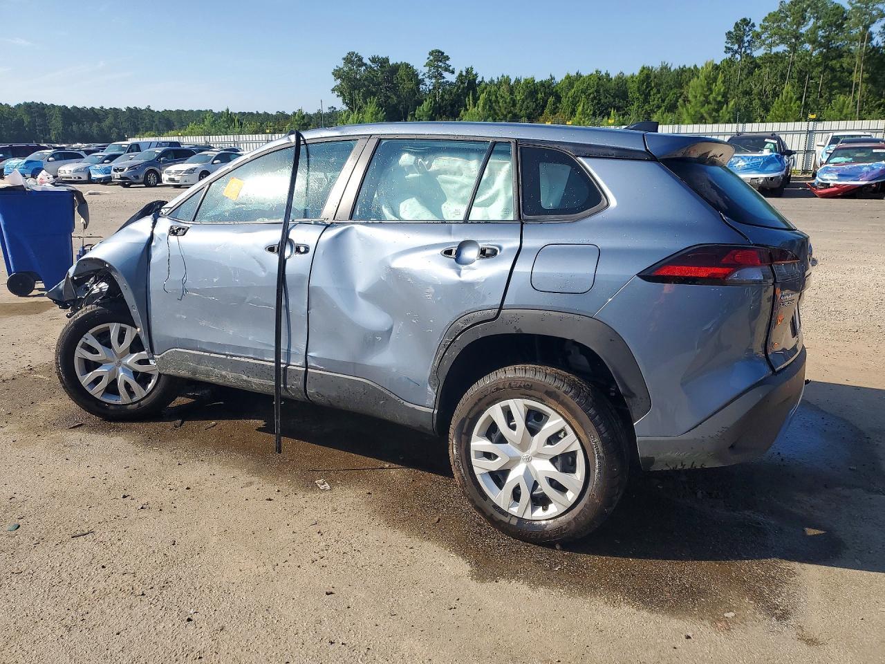 2026 Toyota Corolla Cross L - Фото 2