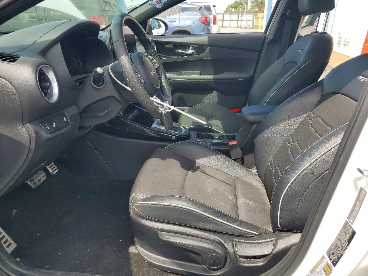 2023 Kia Forte Gt Line - Image 7