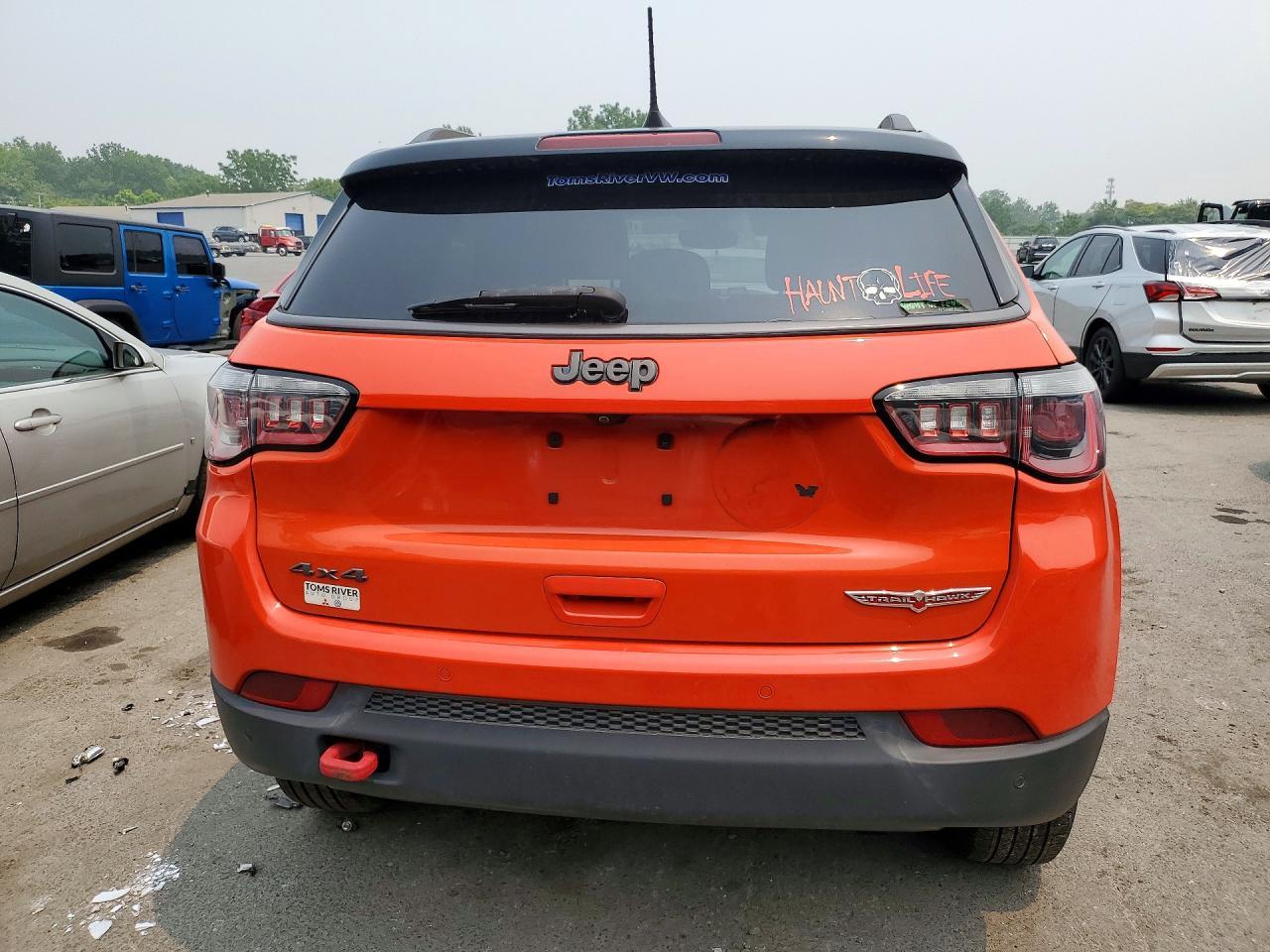 2018 Jeep Compass Trailhawk - Image 6