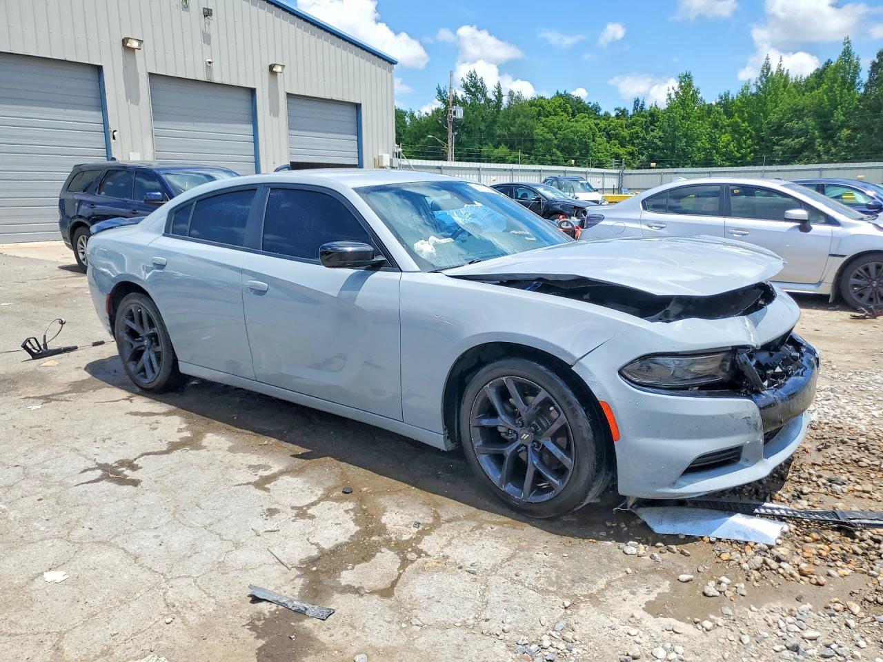 2020 Dodge Charger Sxt - Image 4