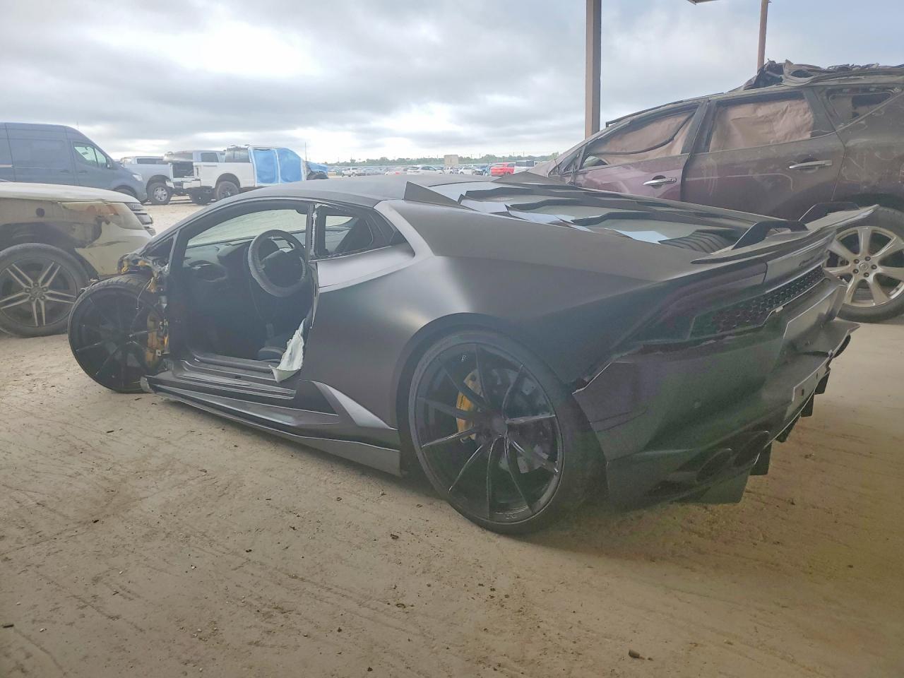2015 Lamborghini Huracan - Фото 2