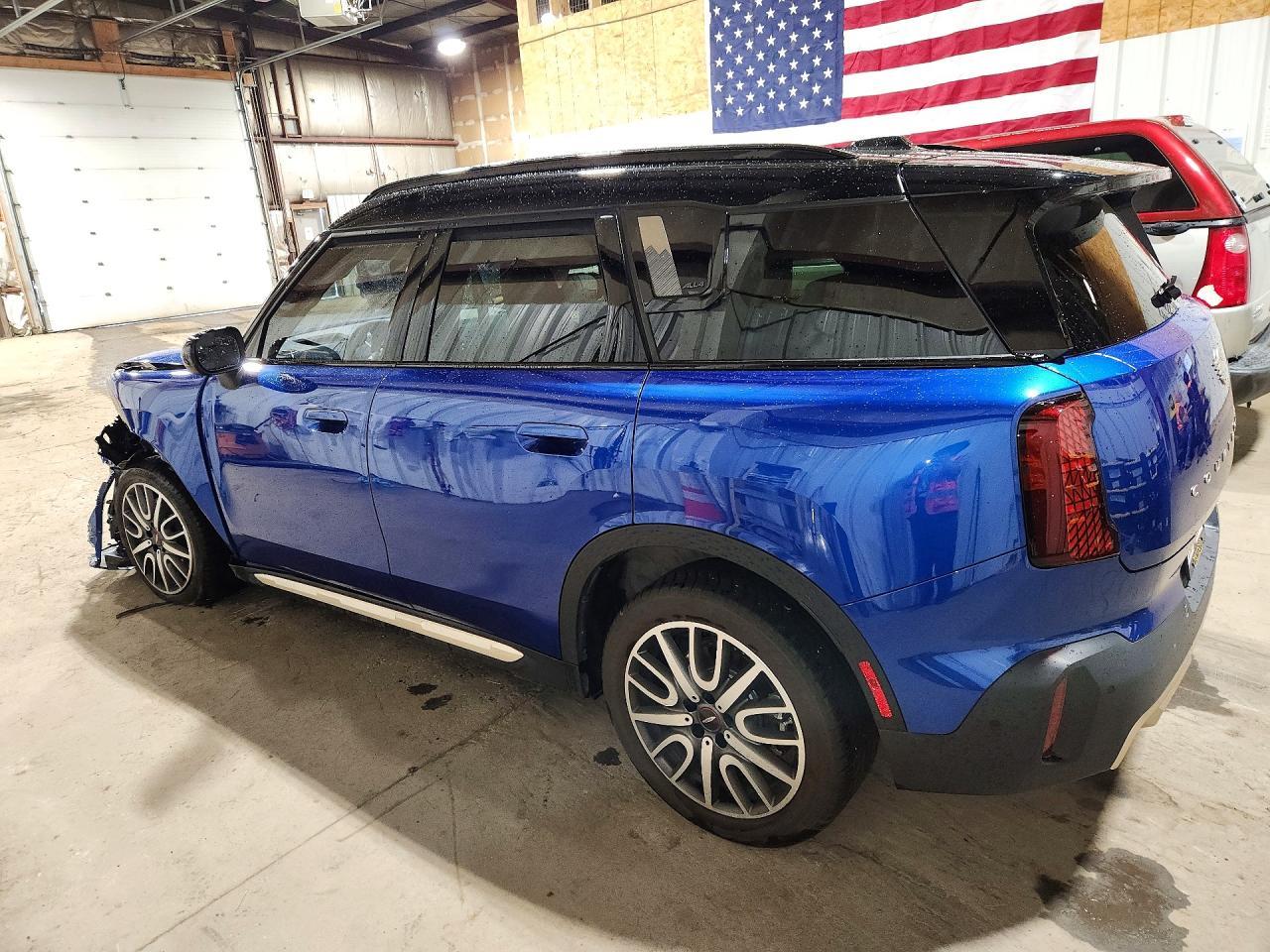2025 Mini Countryman S All4 - Image 2