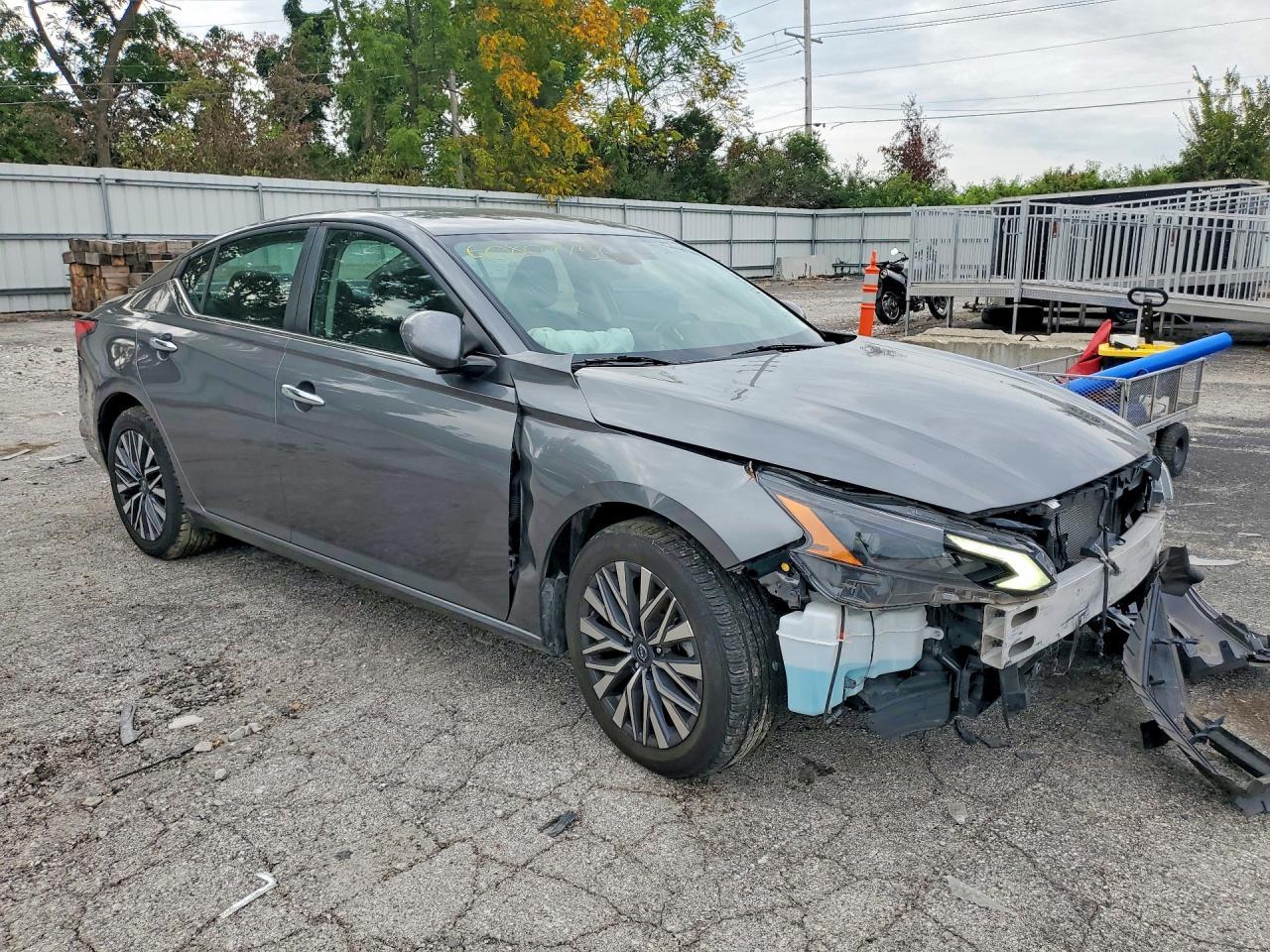 2023 Nissan Altima Sv - Фото 4